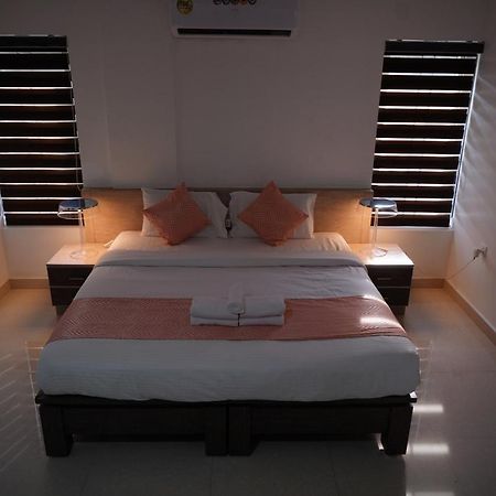 Chandra Inn Coulão Exterior foto